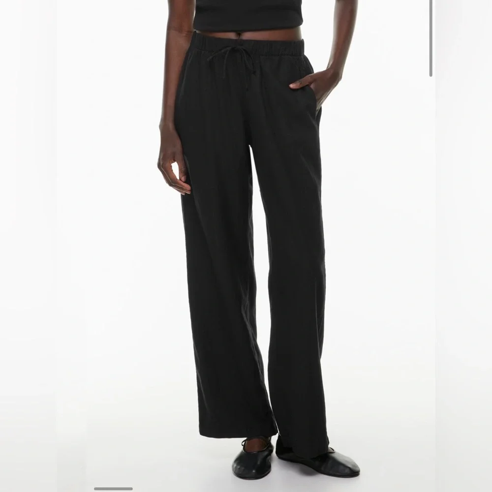 NWT Aritzia The Group by Babaton Sontag Linen Pant in Black Size Small